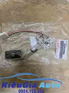 banphutungoto.vn-PHAO BÁO XĂNG TOYOTA YARIS-833200D070-1