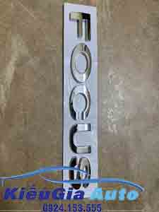 LÔ GÔ BIỂU TƯỢNG FORD FOCUS 1 banphutungoto.vn-LÔ GÔ BIỂU TƯỢNG FORD FOCUS-4M5142528AA