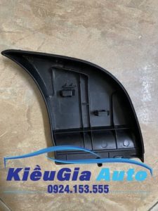 Banphutungoto.vn - ỐP TRÊN CẢN SAU TOYOTA HILUX - KG210620