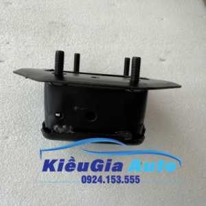 XƯƠNG ĐẦU SẮT XI PHẢI NISSAN SUNNY 5 12 Copy