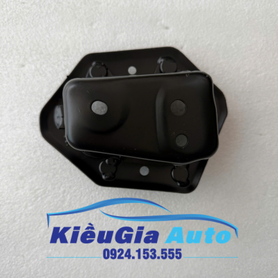 XƯƠNG ĐẦU SẮT XI PHẢI NISSAN SUNNY XƯƠNG ĐẦU SẮT XI PHẢI NISSAN SUNNY