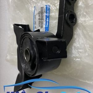Banphutungoto.vn - CHÂN MÁY TAI NGANG MAZDA 323 - B25D-39-06YA