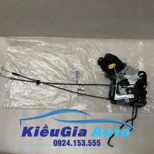 Banphutungoto.vn - Ổ khóa ngậm cánh cửa trước Hyundai Verna - 81310 1E020