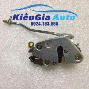 Banphutungoto.vn - Ổ khóa ngậm cánh cửa trước Suzuki 7 chỗ - 8251077A01-4