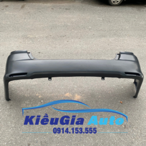 Cản nhựa sau Toyota Innova