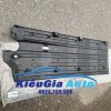 Chắn bùn gầm máy Kia Cerato 8 Banphutungoto.vn Chan bun gam may Kia Cerato 84135A7000 1