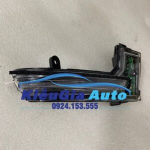 Banphutungoto.vn - Xi nhan gương chiếu hậu Mazda 3 - BCKA69182B