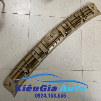 Ốp bậc cửa hậu Hyundai Starex 3 Ốp bậc cửa hậu Hyundai Starex - Ảnh 3