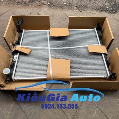 Két nước Kia Cerato 2008-2013 3 Két nước Kia Cerato 2008-2013 - Ảnh 3