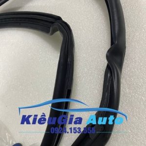 Banphutungoto.vn Gioang than xe Hyundai HD65 821105H002.3 2