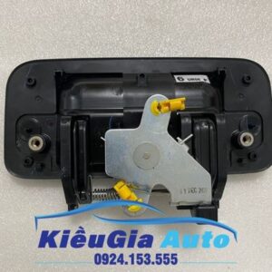 Banphutungoto.vn - Tay mở nắp thùng sau Mazda BT50 2006-2011 - UR5665750F.2