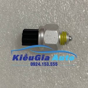 Banphutungoto.vn - Công tắc báo lùi Hyundai Starex 2001-2022 - 9386049600.5
