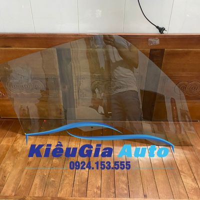 Kính cánh cửa Kia K2700 2 Banphutungoto.vn - Kính cánh cửa Kia K3000 - KG170323