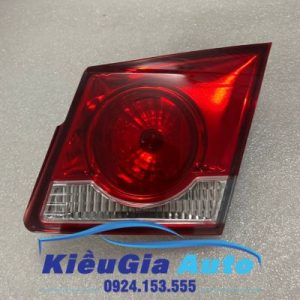 Đèn hậu trong Chevrolet Cruze 2009-2012