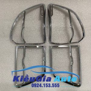 Ốp mạ đèn hậu Toyota Fortuner 2012-2015 7 4 5 1
