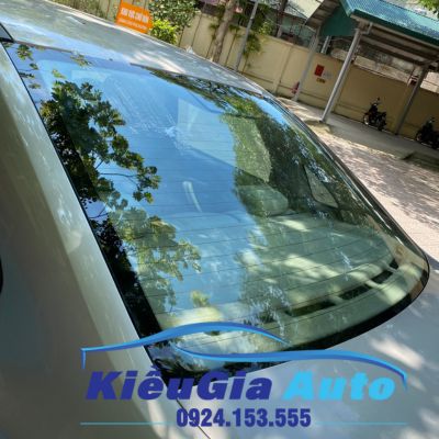 Kính chắn gió sau Ford Focus 2005-2009 1 Kính chắn gió sau Ford Focus 2005-2009