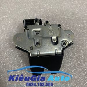 Ổ khóa ngậm cốp hậu sau Kia K3 2013-2016