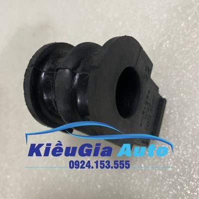Cao su cân bằng trước Nissan Tiida 2007-2012 4 Cao su cân bằng trước Nissan Tiida 2007-2012 - Ảnh 4