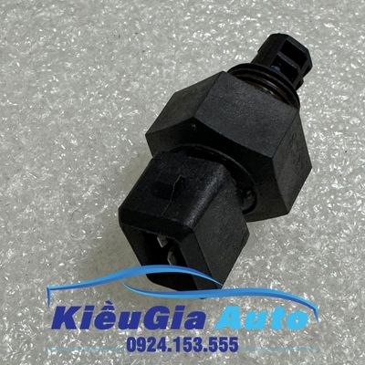 Cảm biến đo gió Daewoo Matiz 2 3 Cảm biến đo gió Daewoo Matiz 2 - Ảnh 3