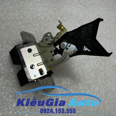 Ổ khóa ngậm cốp hậu Hyundai i10 2021 2022 4 Ổ khóa ngậm cốp hậu Hyundai i10 2021 2022 - Ảnh 4