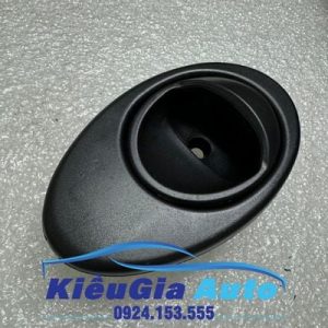 Tay mở cửa trong Daewoo Matiz 1