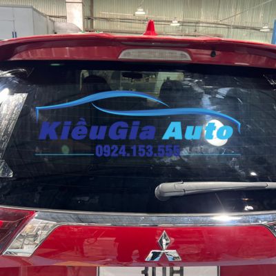 Kính chắn gió sau Mitsubishi Outlander 2014-2022 2 Kính chắn gió sau Mitsubishi Outlander 2014-2022 - Ảnh 2