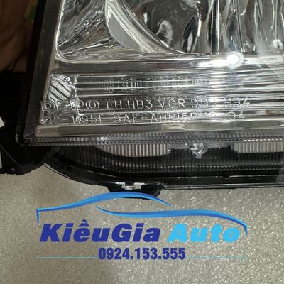 Đèn pha Toyota Land Cruiser 2005-2007 6 Đèn pha Toyota Land Cruiser 2005-2007 - Ảnh 6
