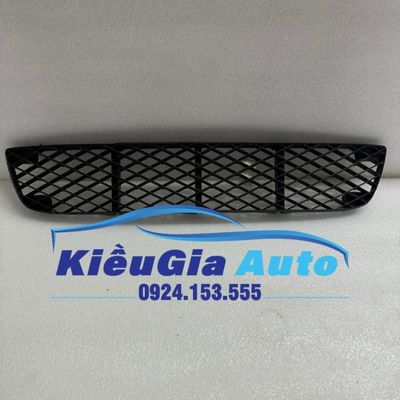 Lưới cản trước Mazda 323 2001-2004 3 Lưới cản trước Mazda 323 2001-2004 - Ảnh 3