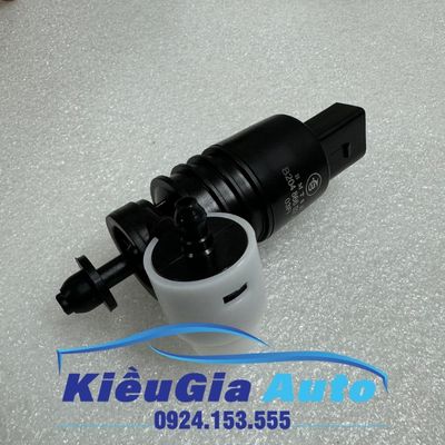 Mô tơ bơm nước rửa kính Mercedes E350 W212 2009-2016 3 Mô tơ bơm nước rửa kính Mercedes C63 AMG W204 2011-2015