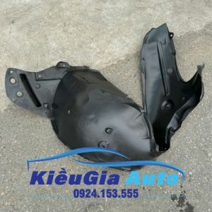 Chắn bùn lòng dè trước Nissan Livina 2007-2013