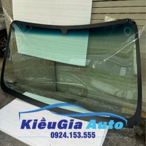 Kính chắn gió trước Kia Carnival 2006-2014