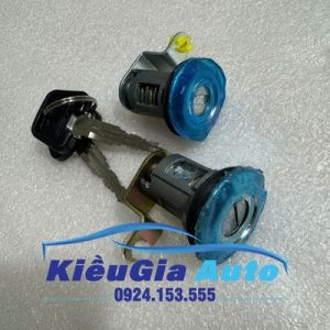 Bộ khóa cắm chìa cánh cửa Kia K140