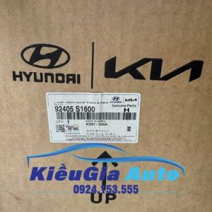 Đèn phản quang cản sau Hyundai Santafe 2021-2024 9 81 1