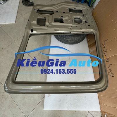 Cánh cửa Hyundai HD320 Cánh cửa Hyundai HD320