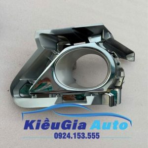 Ốp đèn gầm Toyota Innova 2016-2020 6 59