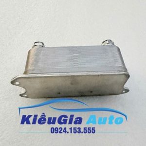 Két sinh hàn làm mát dầu động cơ Mercedes E200 W212 2009-2016 7 Két sinh hàn làm mát dầu động cơ Mercedes C250 W204 W205 2007-2022