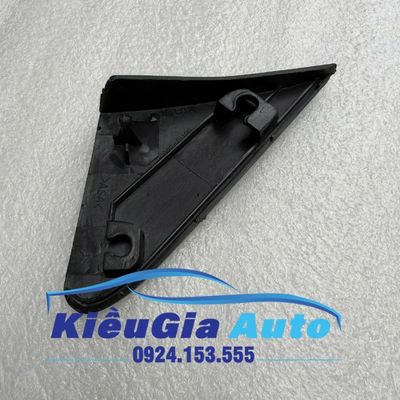 Ốp tam giác chân gương Toyota Vios 2008 đến 2013 giá tốt 2 Ốp tam giác chân gương Toyota Vios 2008 đến 2013 giá tốt - Ảnh 2