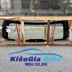Kính chắn gió sau Mercedes GLS63 AMG X166 2016-2019